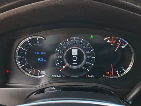 Used 2018 Cadillac Escalade Luxury RWD image 26