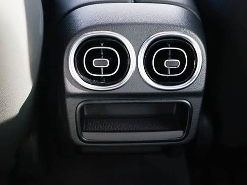 Certified 2025 Mercedes-Benz C 300 Sedan image 30