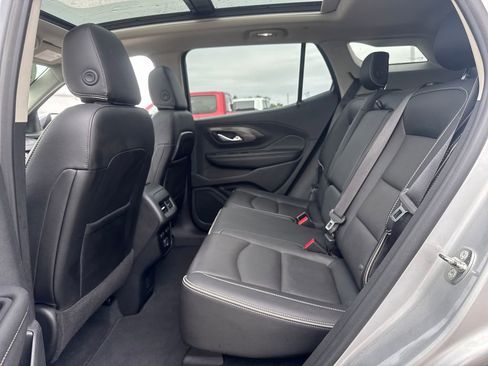 Used 2018 GMC Terrain Denali w/ Advanced Safety Package FWD image 13