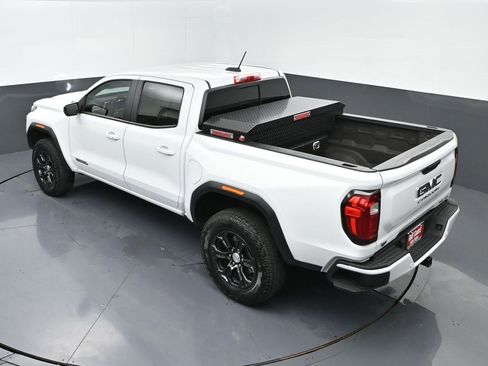 Used 2024 GMC Canyon Elevation w/ Convenience Package image 39