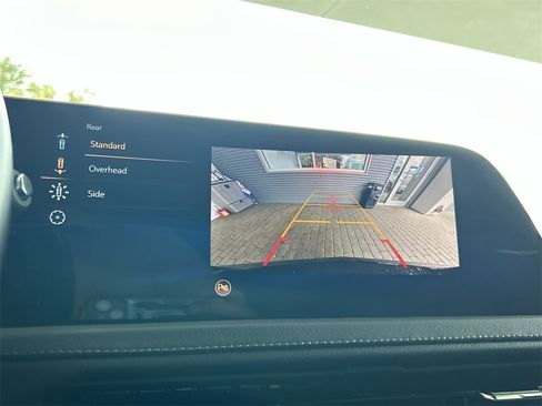 Used 2025 Cadillac XT4 Premium Luxury image 26