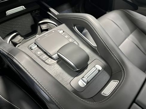 Certified 2023 Mercedes-Benz GLS 580 4MATIC image 27