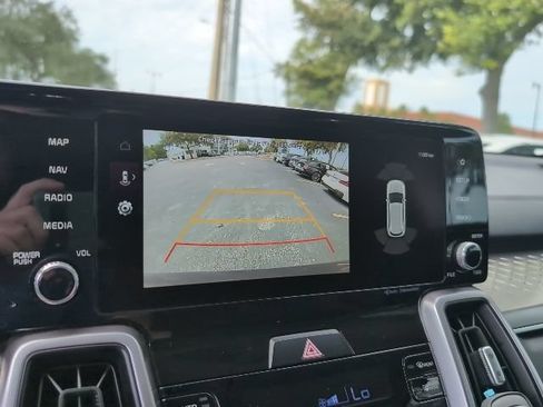 Used 2023 Kia Sorento EX FWD image 17