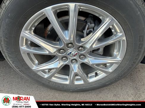 Certified 2024 Buick Enclave Essence w/ Experience Buick Package FWD image 4