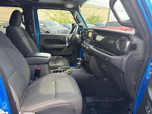 Used 2022 Jeep Wrangler Unlimited Sport AWD/4WD image 28