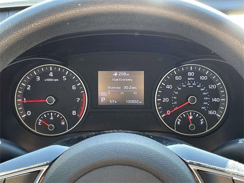 Used 2020 Kia Optima LX image 18