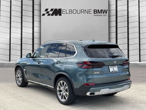 New 2026 BMW X5 sDrive40i image 5