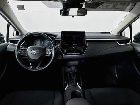 Certified 2025 Toyota Corolla LE FWD image 23
