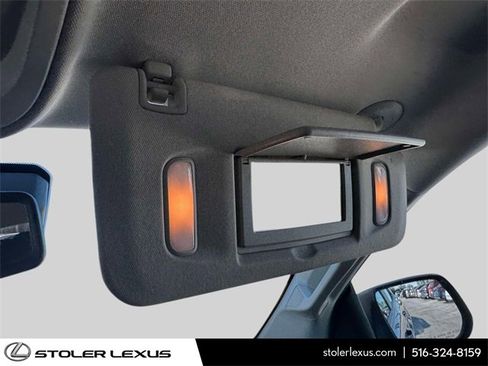 Used 2021 Chevrolet Colorado Z71 w/ Safety Package image 36