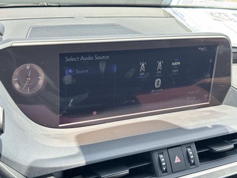 Used 2020 Lexus ES 350 w/ Accessory Package FWD image 15