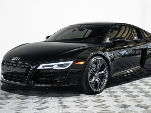 Used 2014 Audi R8 V8 image 18