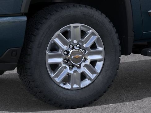 New 2026 Chevrolet Silverado 2500 High Country w/ High Country Premium Package AWD/4WD image 9