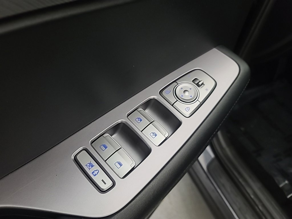 Used 2024 Hyundai Palisade SEL AWD/4WD image 25