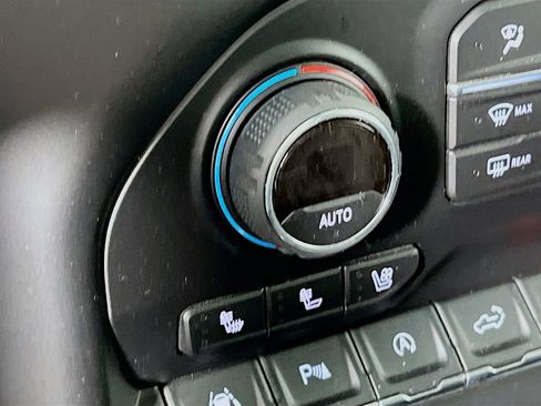 Used 2019 Chevrolet Silverado 1500 LTZ w/ LTZ Plus Package image 20