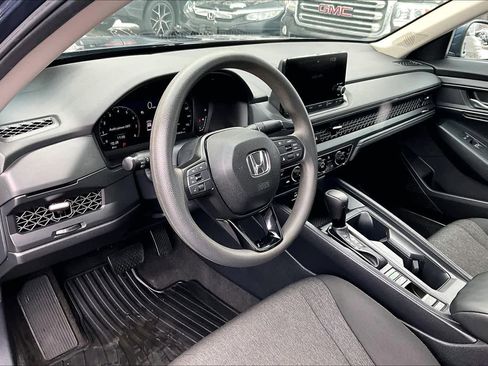 Used 2024 Honda Accord EX image 16