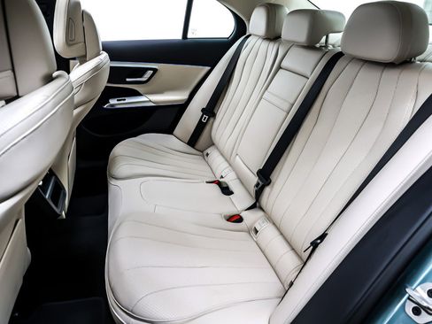 New 2026 Mercedes-Benz E 350 Sedan image 8