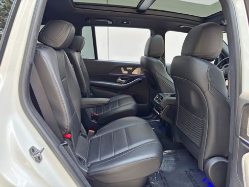 Used 2023 Mercedes-Benz GLS 450 4MATIC w/ AMG Line Exterior image 50
