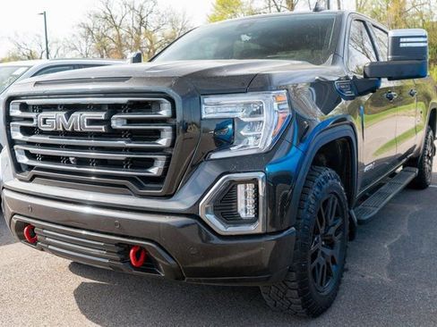 Used 2022 GMC Sierra 1500 AT4 w/ AT4 Premium Package image 1