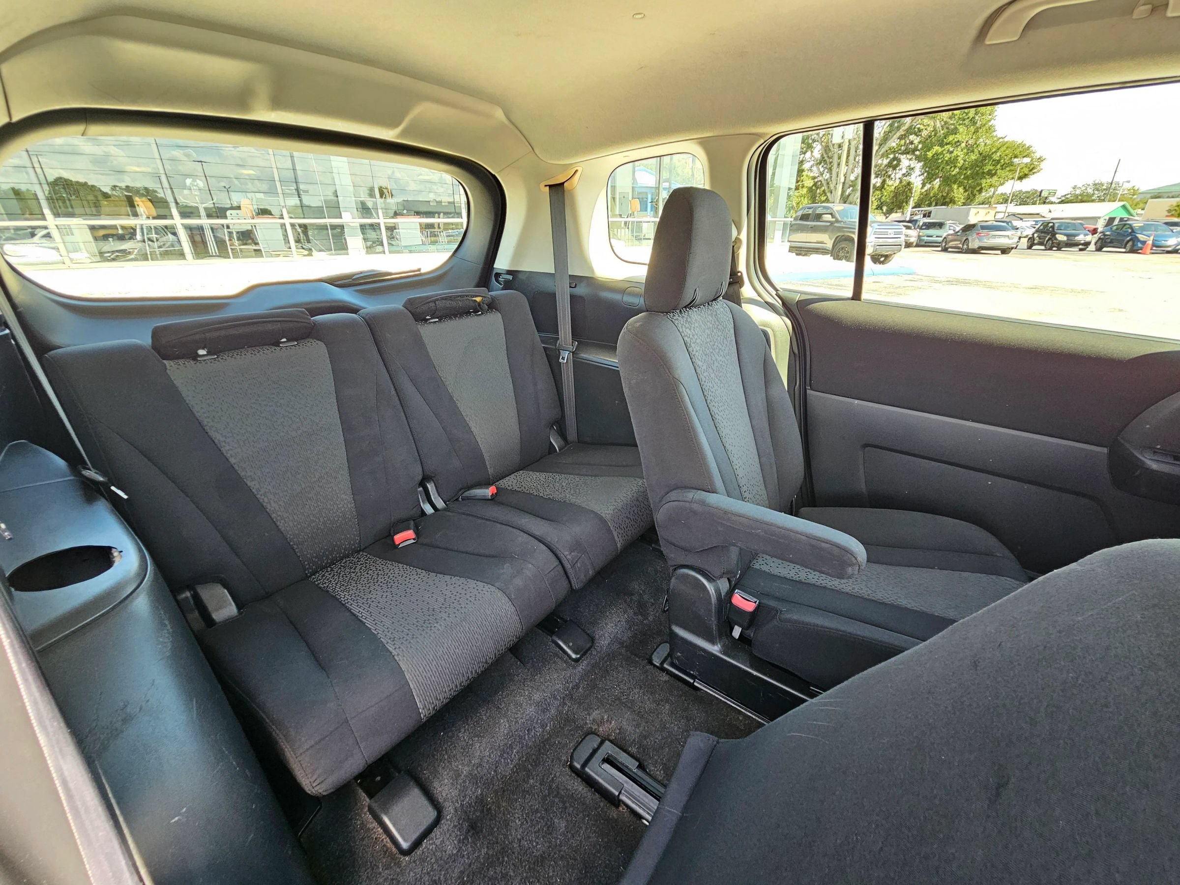 Used 2012 MAZDA MAZDA5 Touring FWD image 10