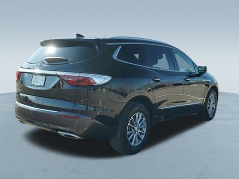 Used 2024 Buick Enclave Premium image 9