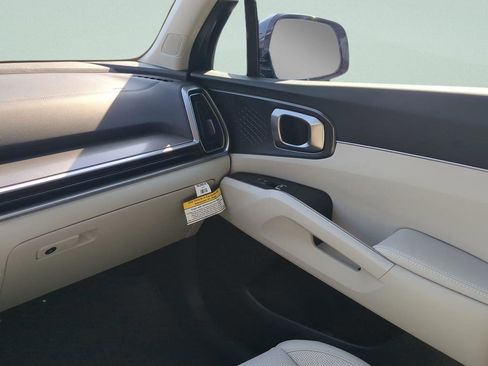 New 2026 Kia Sorento S w/ S Panoramic Sunroof Package image 11