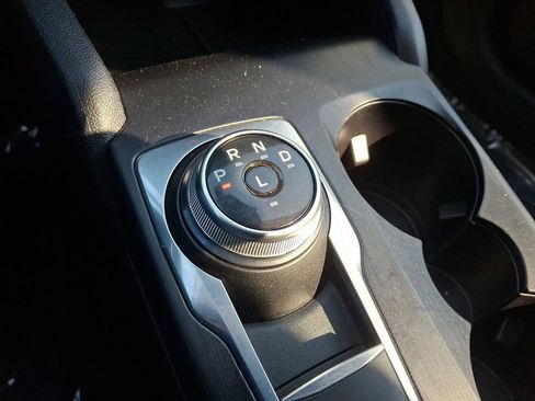 Certified 2022 Ford Escape SE w/ Cold Weather Package image 15