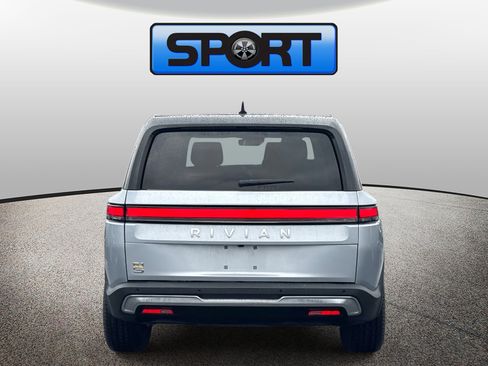 Used 2023 Rivian R1S Adventure image 23