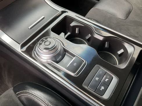 Used 2019 Ford Edge ST w/ Equipment Group 401A AWD/4WD image 25