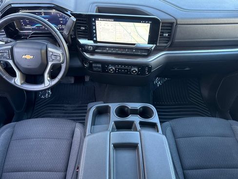 Used 2025 Chevrolet Silverado 3500 LT w/ Convenience Package AWD/4WD image 13