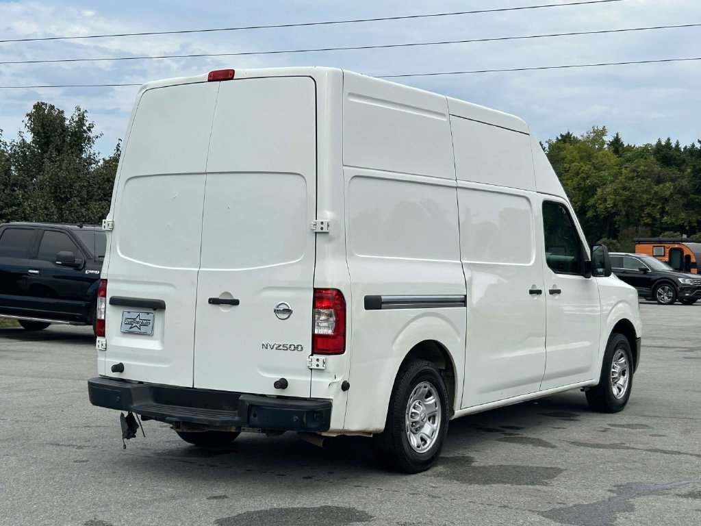 Used 2018 Nissan NV 2500 SV RWD image 5