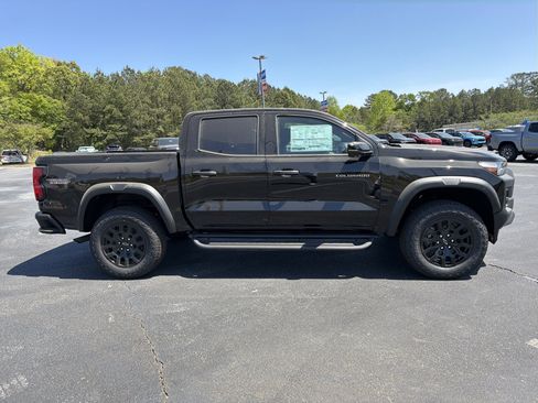 New 2026 Chevrolet Colorado Trail Boss AWD/4WD image 4