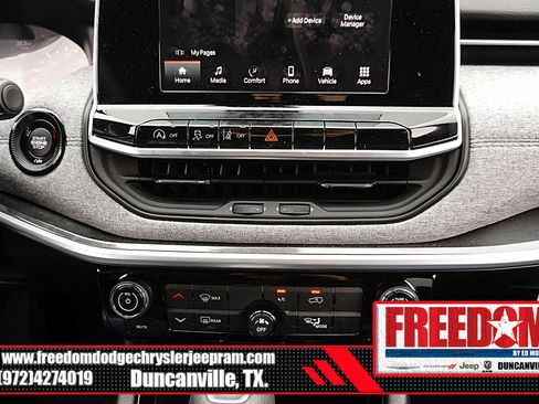 New 2025 Jeep Compass Sport image 21