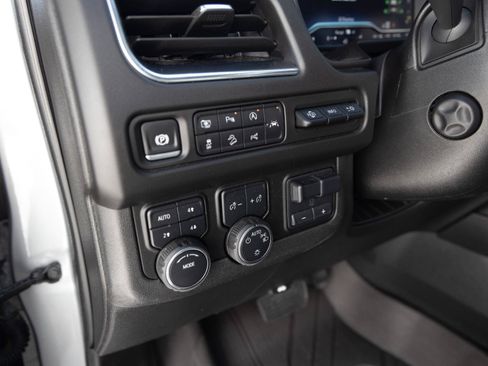 Used 2024 Chevrolet Tahoe High Country w/ Advanced Technology Package AWD/4WD image 14