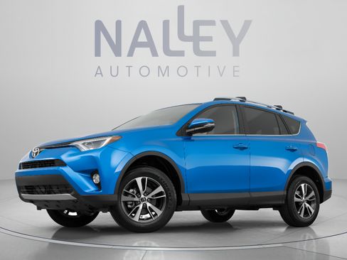 Used 2018 Toyota RAV4 XLE FWD image 4