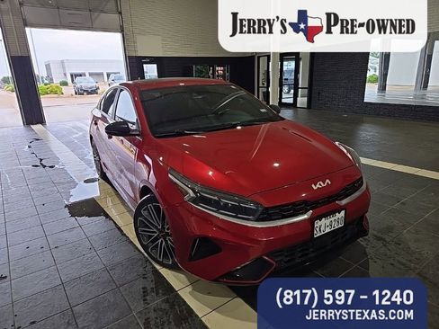 Used 2023 Kia Forte GT w/ GT2 Package FWD image 4