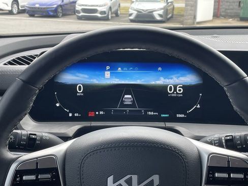 Used 2025 Kia Telluride SX X-Line image 15