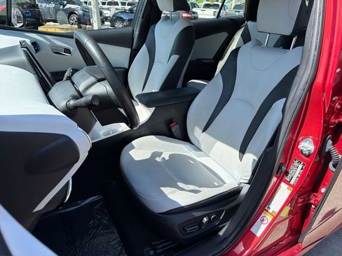 Used 2017 Toyota Prius Prime image 55