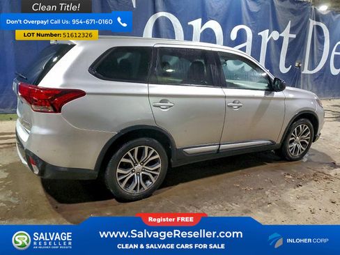 Used 2018 Mitsubishi Outlander ES FWD image 4