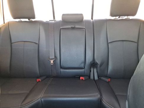 Used 2018 RAM 1500 Laramie w/ Convenience Group image 13