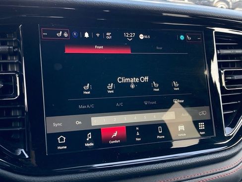 Used 2024 Dodge Durango GT image 22