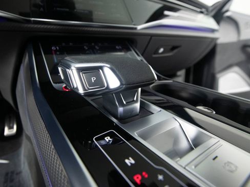 Used 2026 Audi RS Q8 performance AWD/4WD image 27