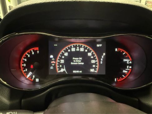 Used 2019 Dodge Durango GT w/ Blacktop Package AWD/4WD image 15