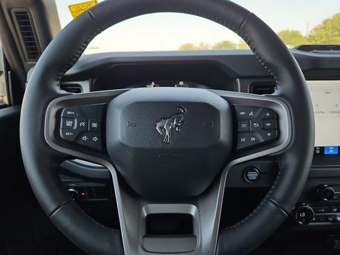 New 2025 Ford Bronco Badlands image 27