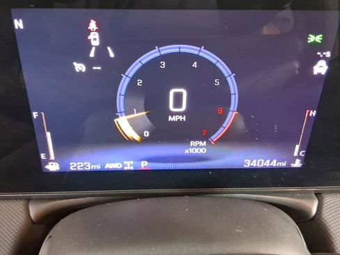 Used 2025 Chevrolet TrailBlazer LT image 35