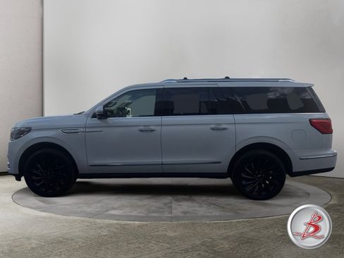 Used 2020 Lincoln Navigator L Reserve w/ Equipment Group 208A Reserve AWD/4WD image 4