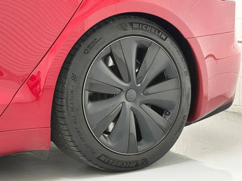 Used 2021 Tesla Model S Plaid AWD/4WD image 40