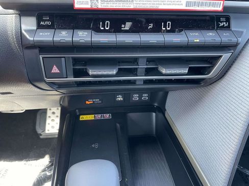 New 2026 Toyota Camry SE FWD image 40