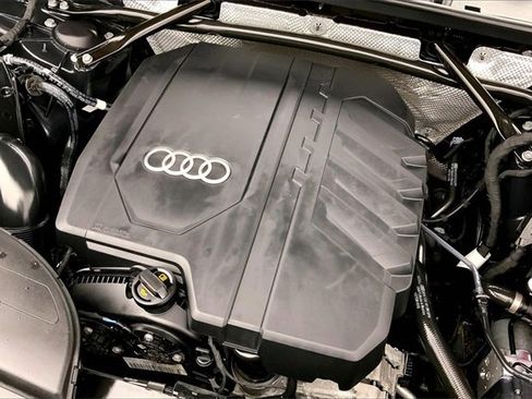 Certified 2023 Audi Q5 2.0T Premium w/ Convenience Package image 31