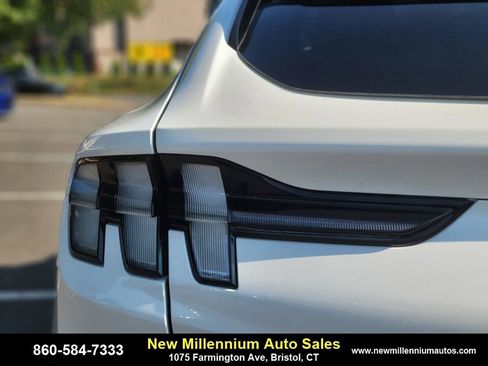 Used 2024 Ford Mustang Mach-E Premium image 9
