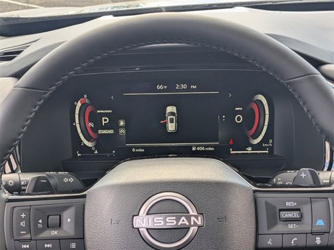 New 2026 Nissan Pathfinder Platinum image 26